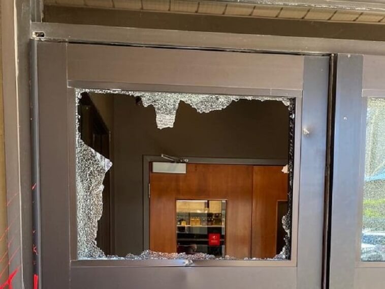 Door and Window Glass Repair Door and Window Glass Repair